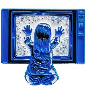 POLTERGEIST CAROL ANNE "THEY'RE HERE” TELEVISION ENAMEL LAPEL PIN BROOCH NWT